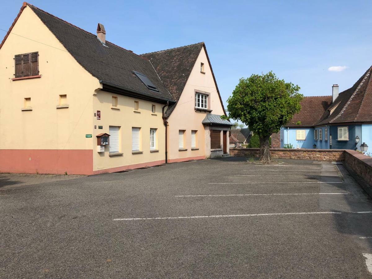 Gite Des 5 Cigognes Rouge Mittelwihr Exteriör bild