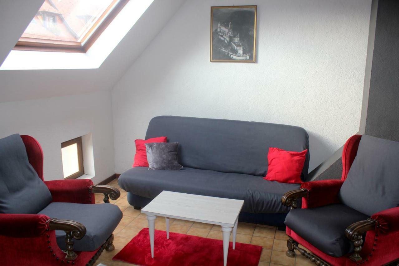 Gite Des 5 Cigognes Rouge Mittelwihr Exteriör bild